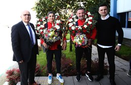 Dünya şampiyonu sporcumuz Busenaz Sürmeneli Trabzon'a geldi
