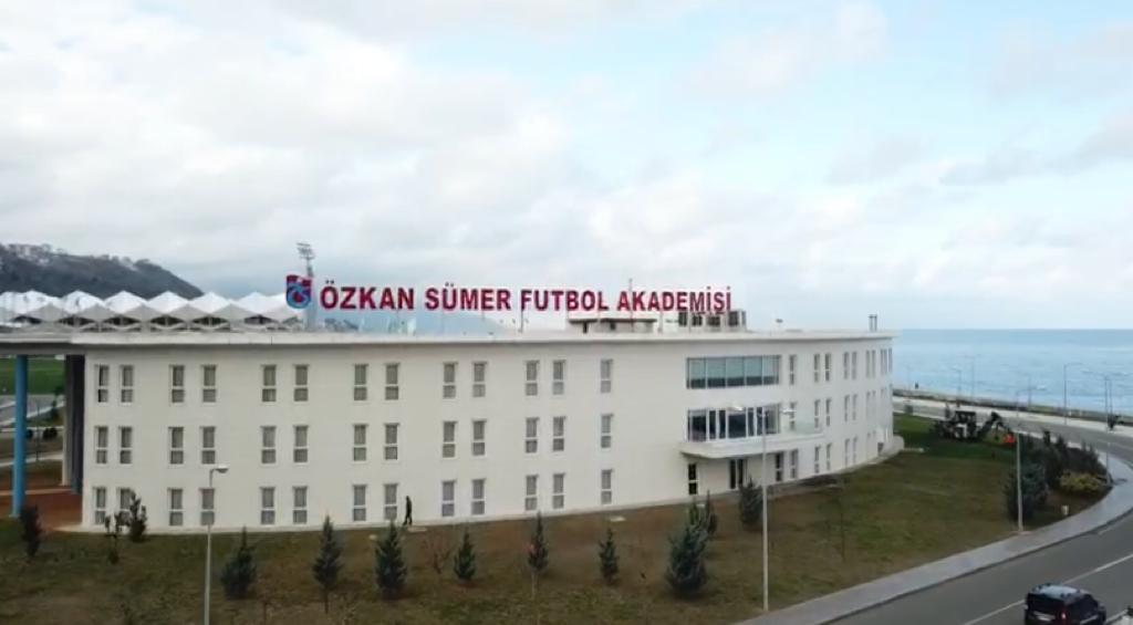 Özkan Sümer Futbol Akademisi Bugün Düzenlenen Törenle Açıldı | Trabzonspor  Kulübü Resmi Web Sitesi